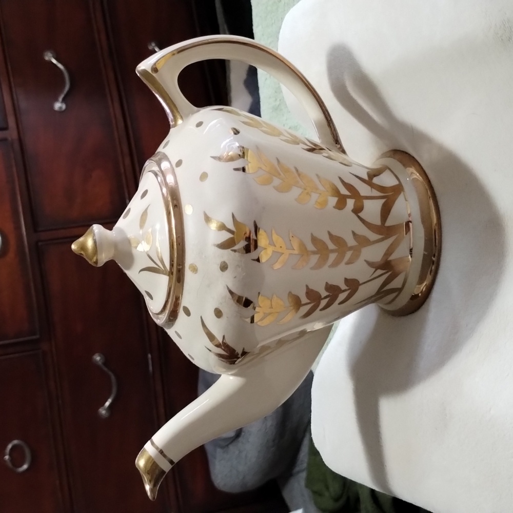Vintage England Porcelain Gold Painted Teapot, Price Bros, 3 Identifying marks'